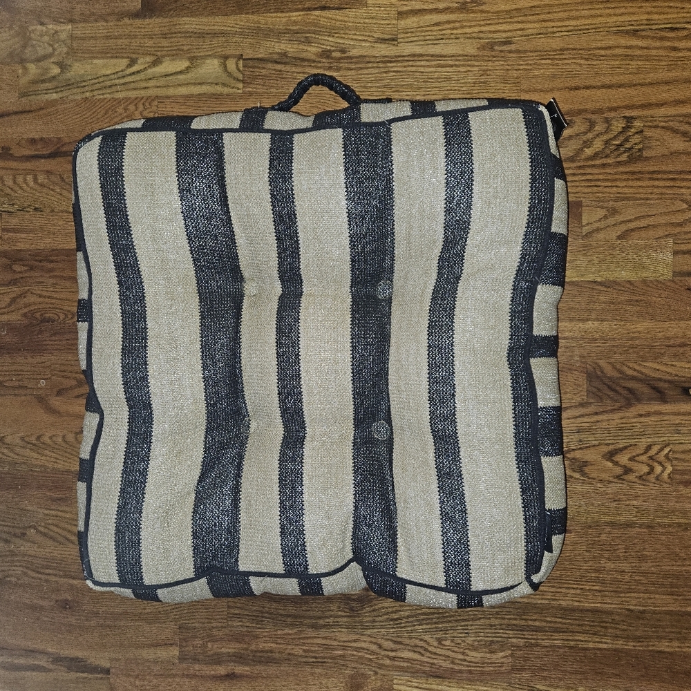 Tahari Tufted Outdoor Cushion